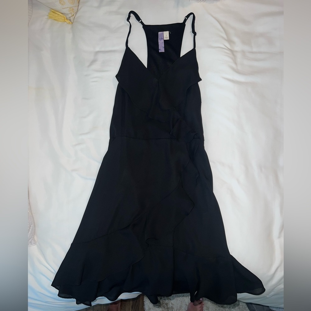Black Ruffled Dress - Picture 2 of 4